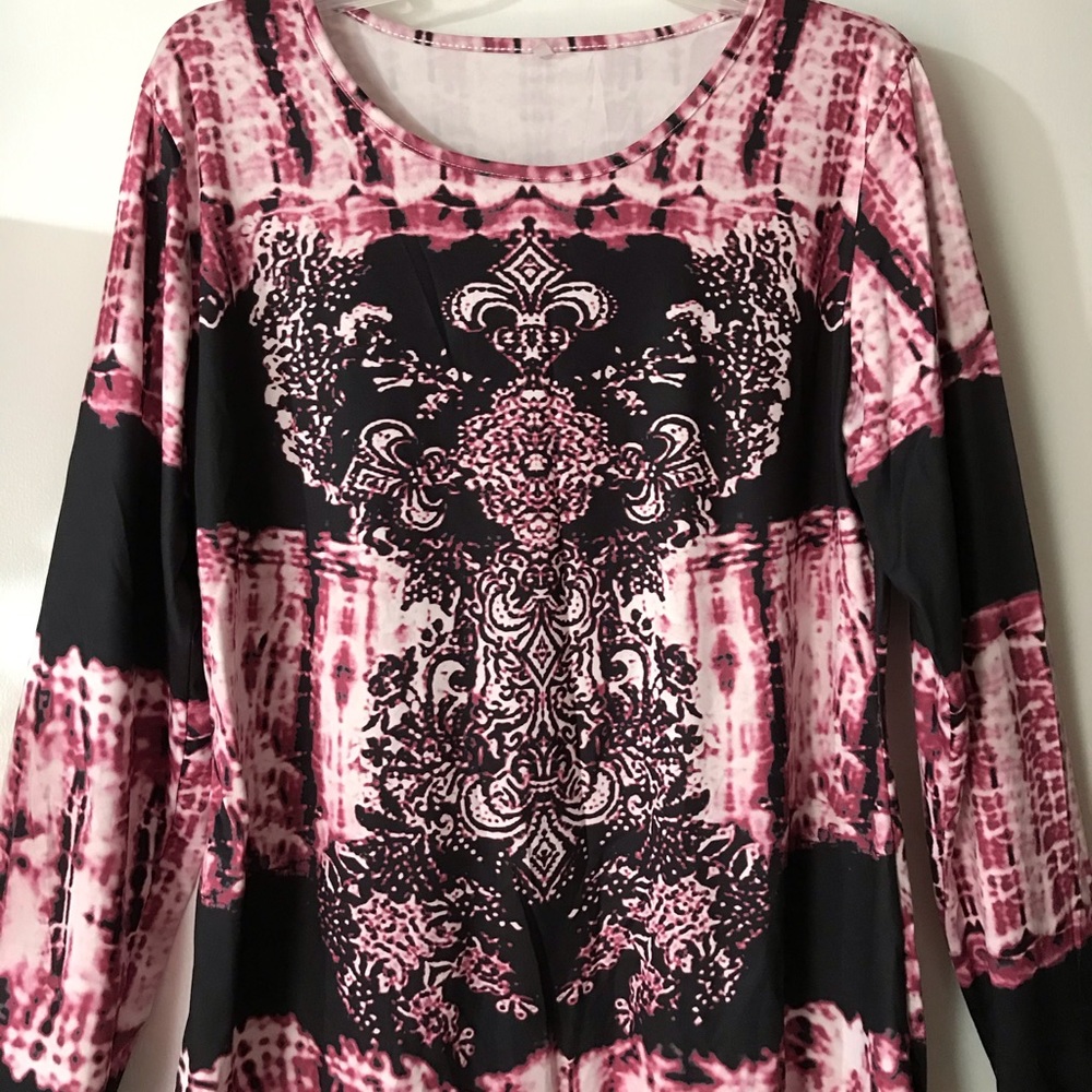 Long Sleeve Silky lightweight Top-Size L-Blk/Pink